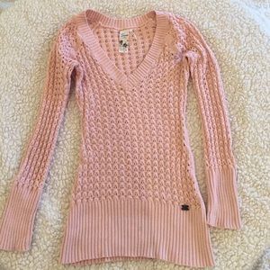 Guess sweater. Size Medium.