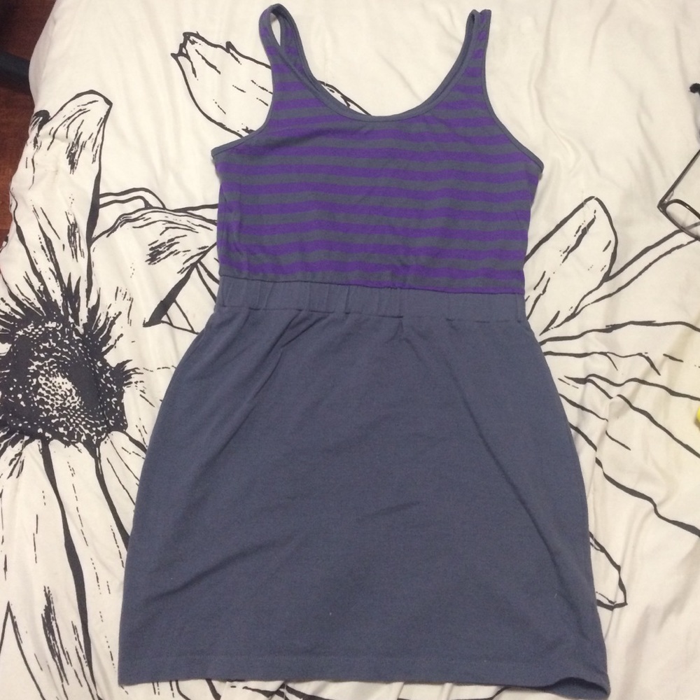 Short dress