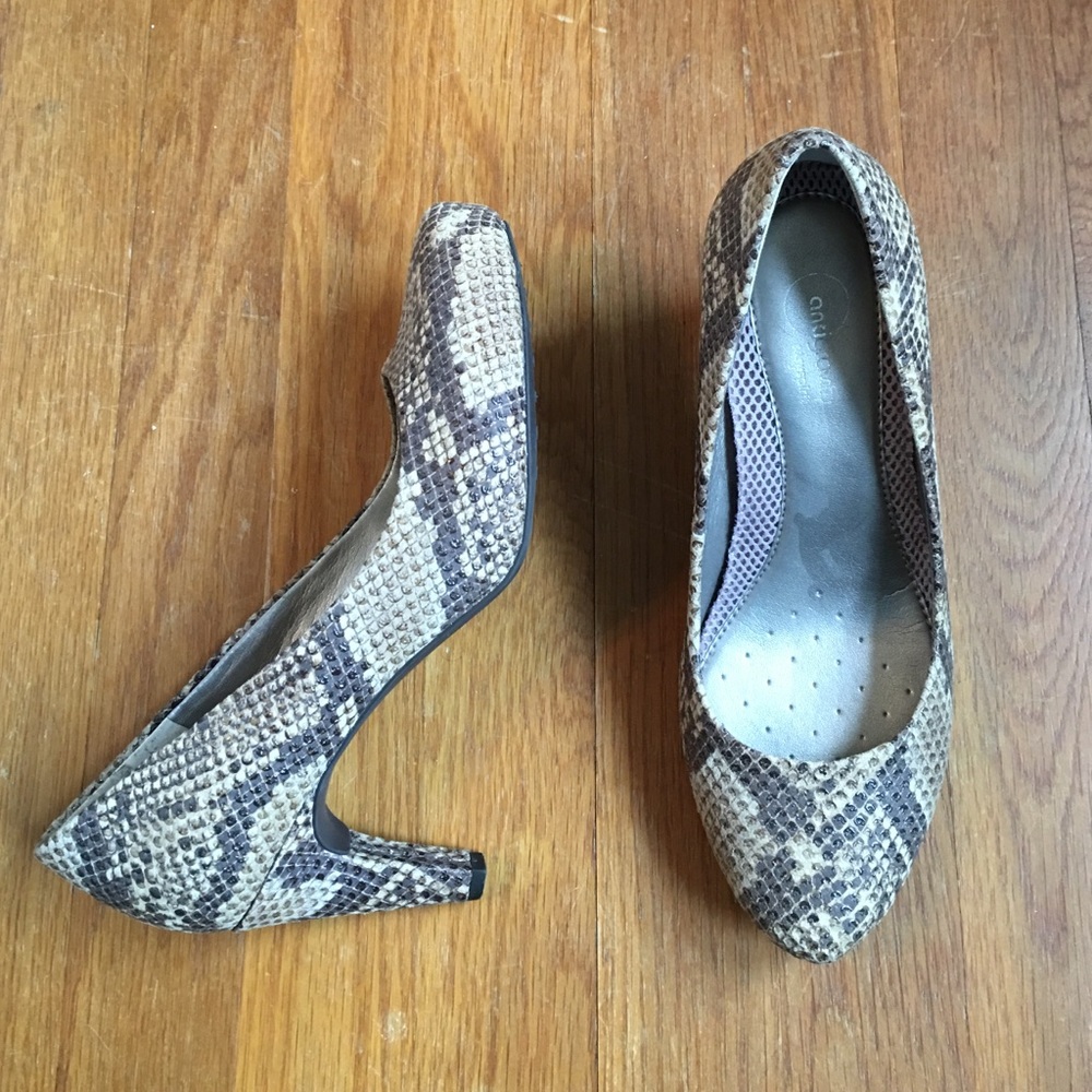 Pumps w/ Antigravity Technology!!