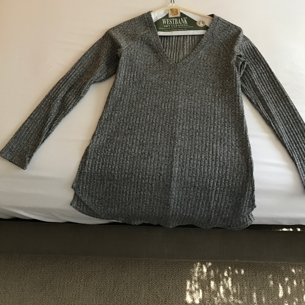 Long sleeve grey tunic