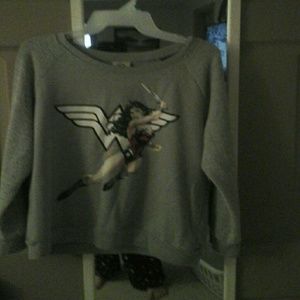 Vintage look Wonder Woman sweatshirt