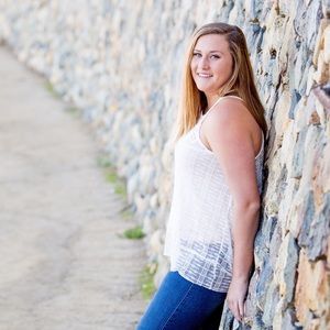 Meet your Posher, Bailey