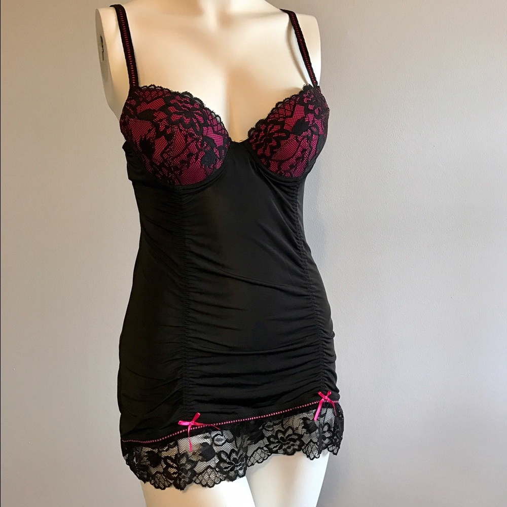 Black and Hot Pink Chemise/Slip Set with Lace Trim