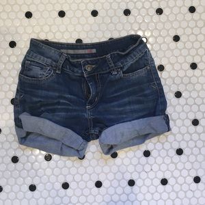 jean shorts, never worn