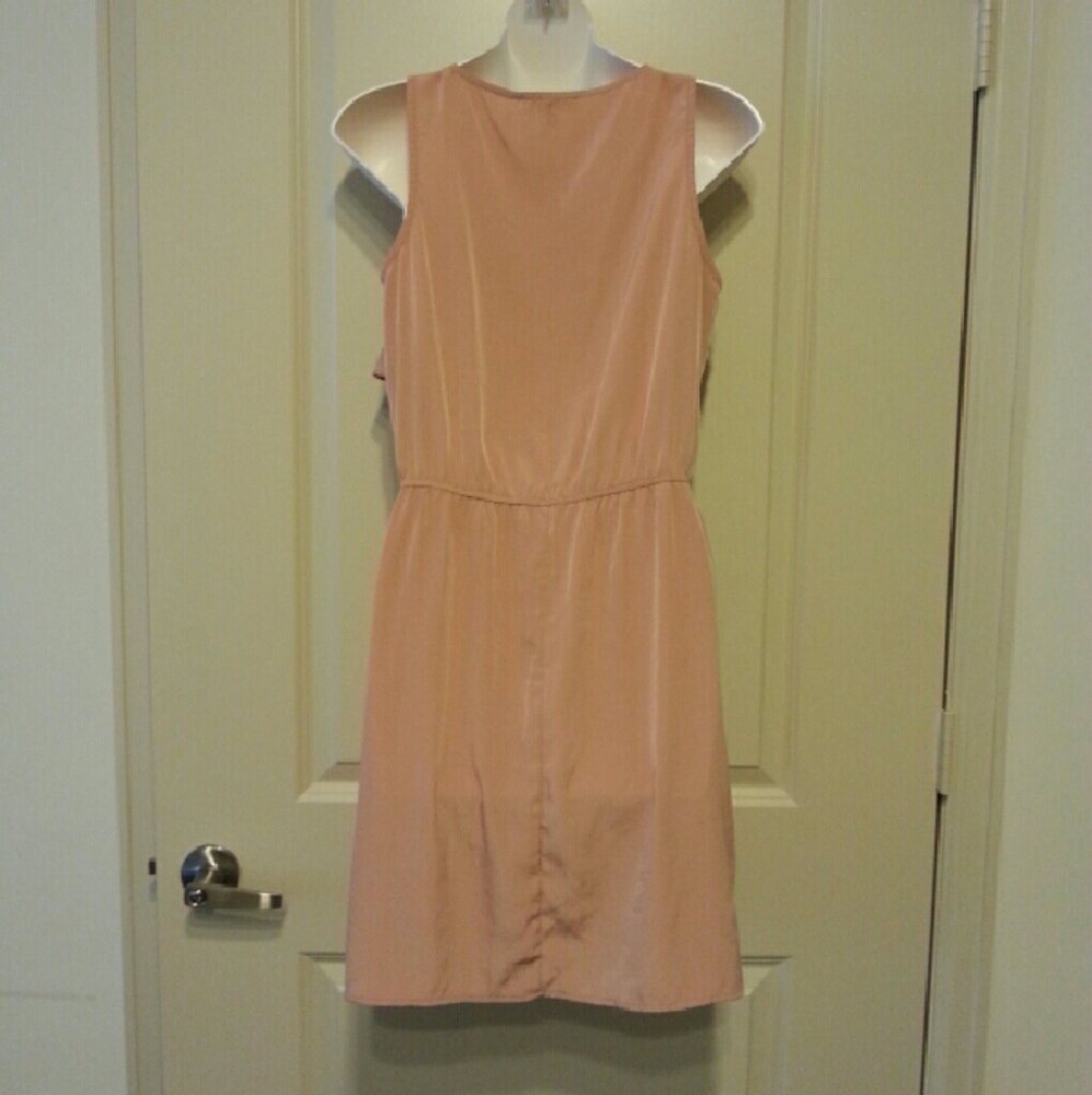 Glam Ruffle Dress - Picture 3 of 4