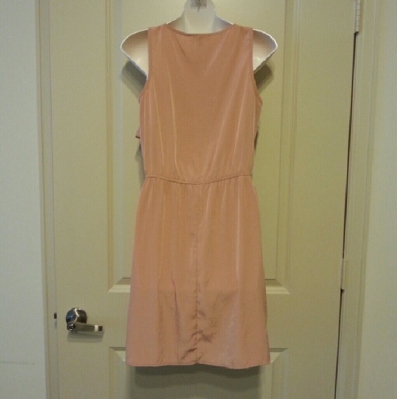 Glam Ruffle Dress - Picture 3 of 4