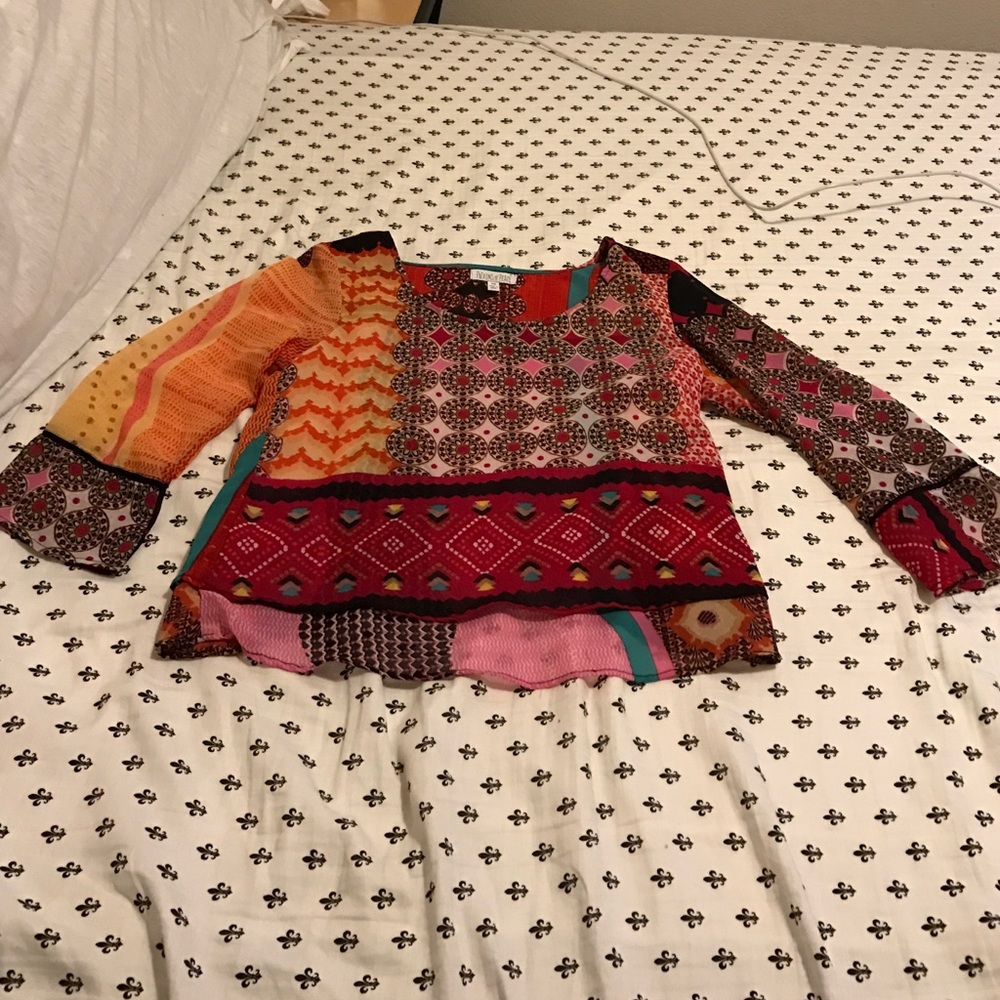 Long sleeve blouse