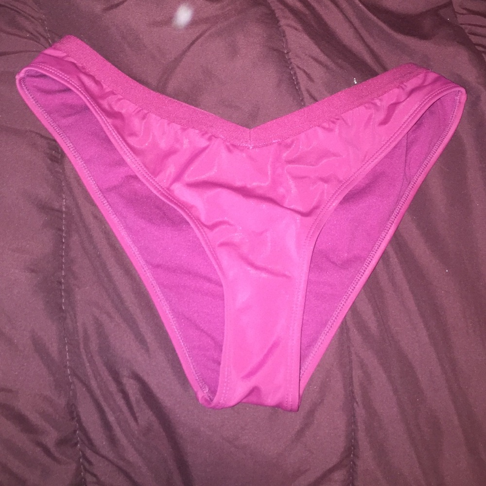 Bikini bottoms