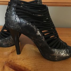 BCBG Black heels