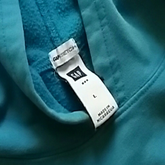 GAP SWEATSHIRT - Picture 3 of 3