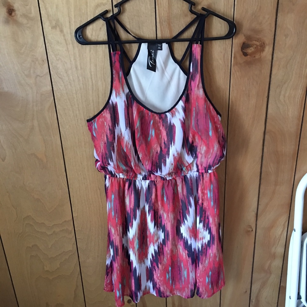 Beautiful colorful dress size XL