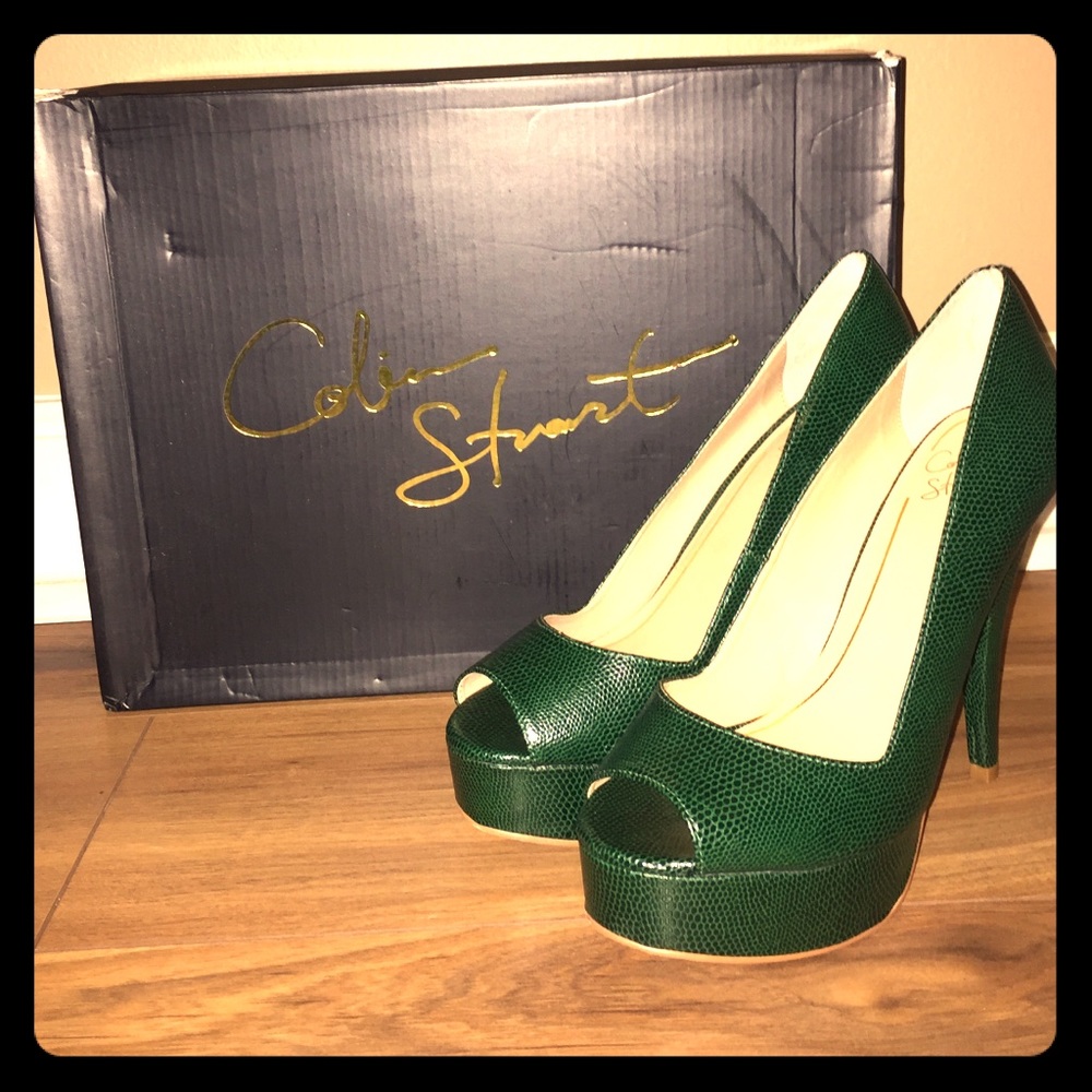 Colin Stuart Hunter Green Peep Toe Pumps