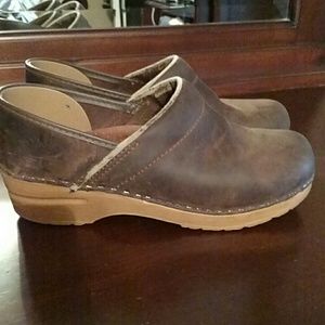 Dansko Danish Clogs 38 (7.5 -  8)