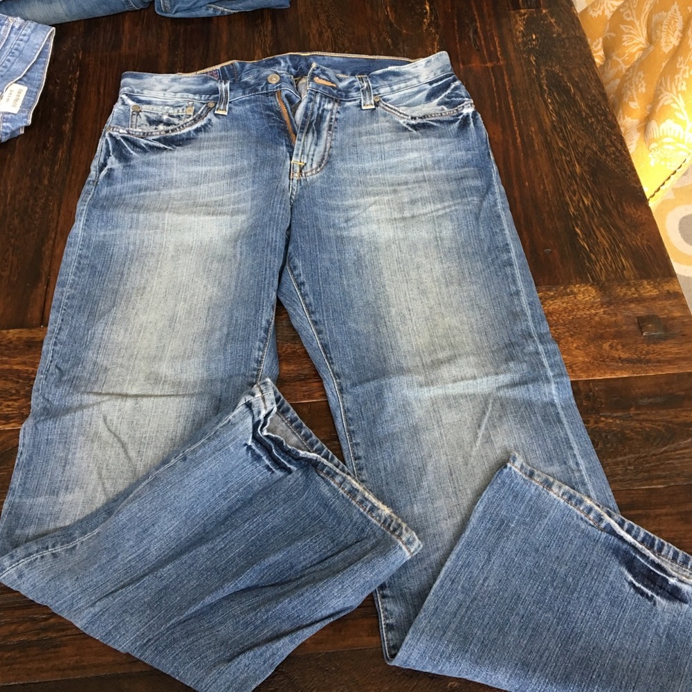 2 pairs of lucky brand men's jeans - Picture 3 of 4