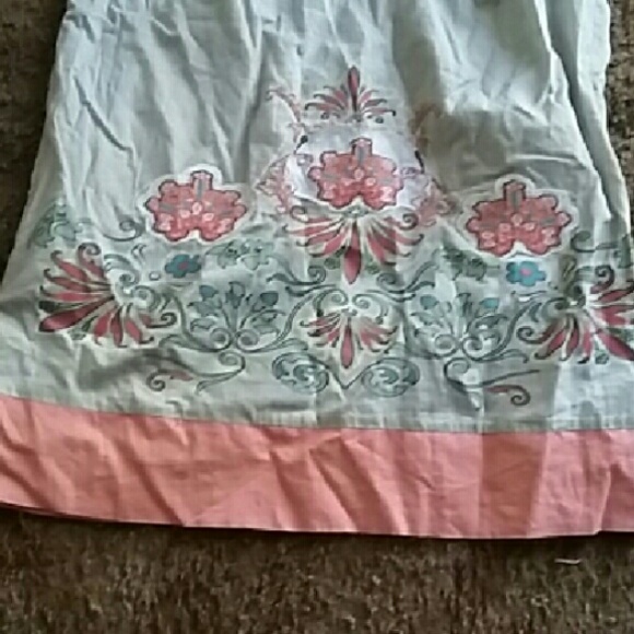 Dress - Picture 2 of 4