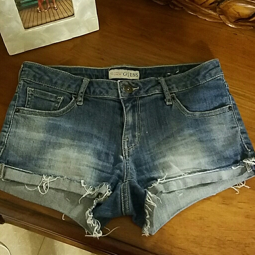 EUC Guess shorts