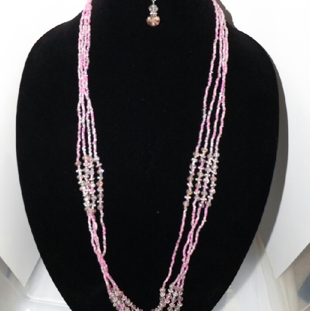 Pink Necklace Set - Picture 2 of 4