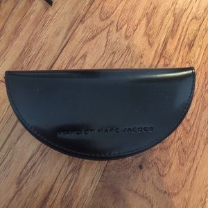 Marc by Marc jacobs sunglasses case