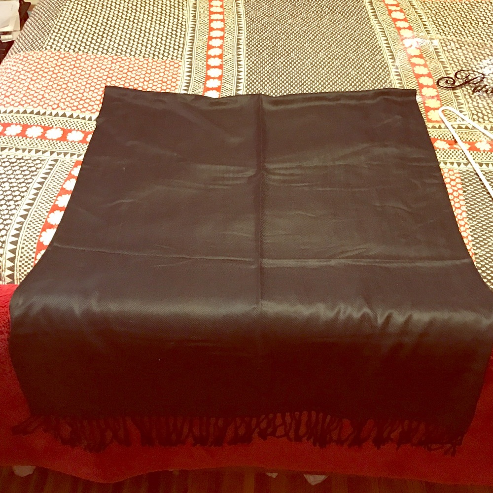 Pashmina scarf