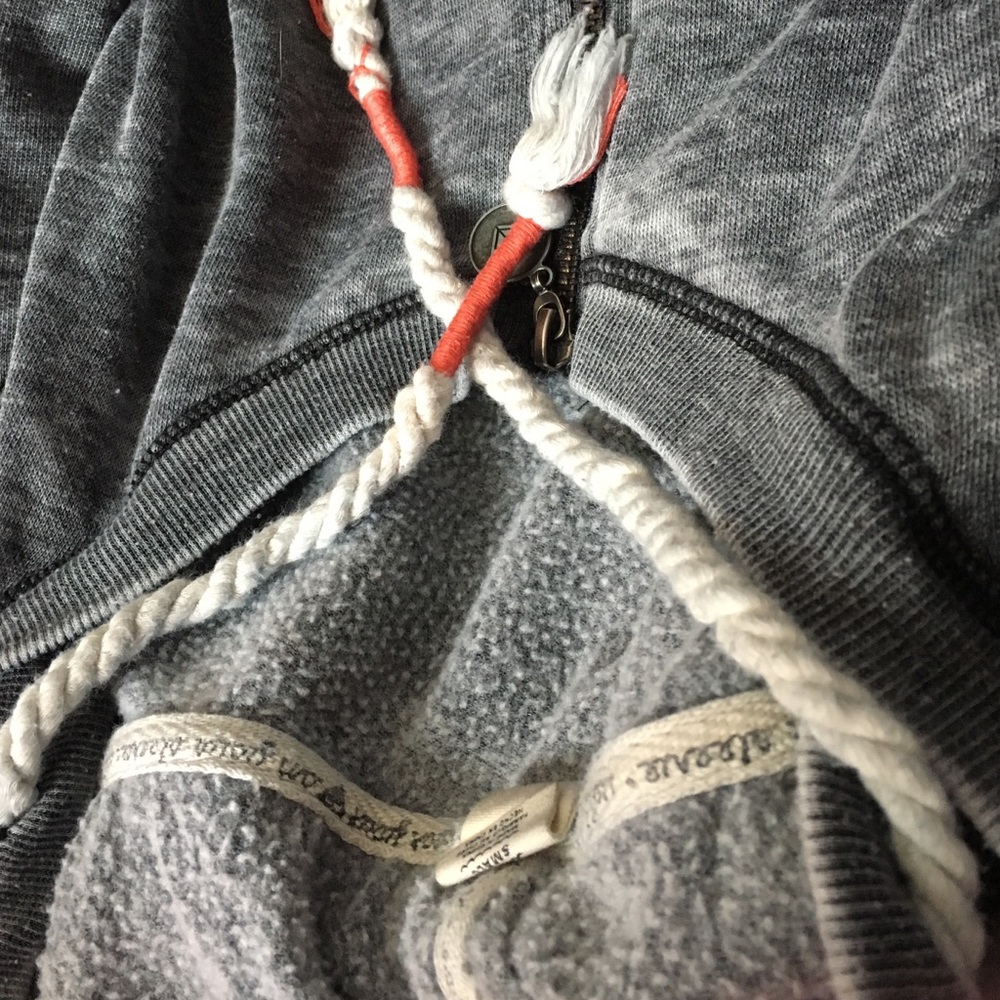 Sale: Roxy Zip Up - Picture 4 of 5