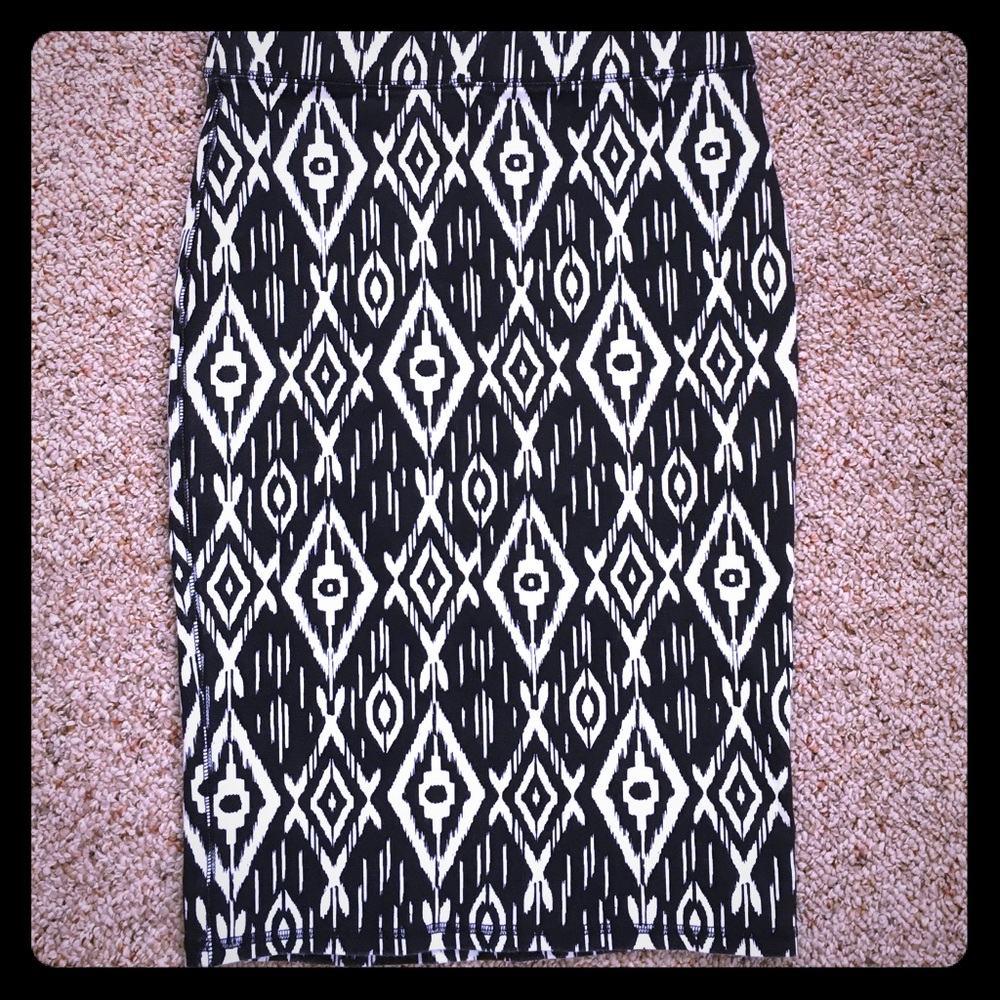 Old Navy Stretchy Skirt