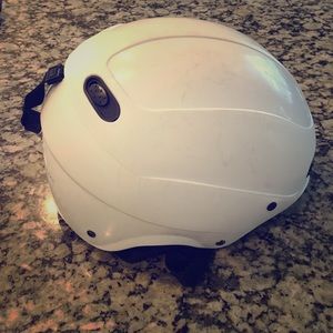 Snowboard helmet