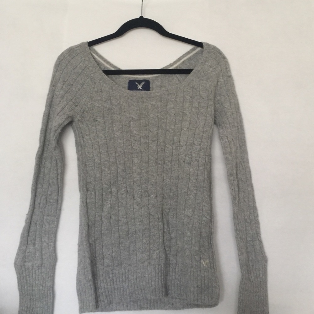 American Eagle Sweater