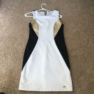Guess- mini dress