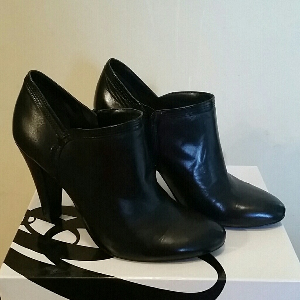 Shoes nine west