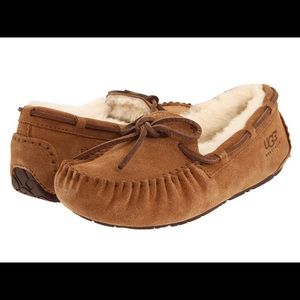 ISO: New or hardly worn UGG moccasins