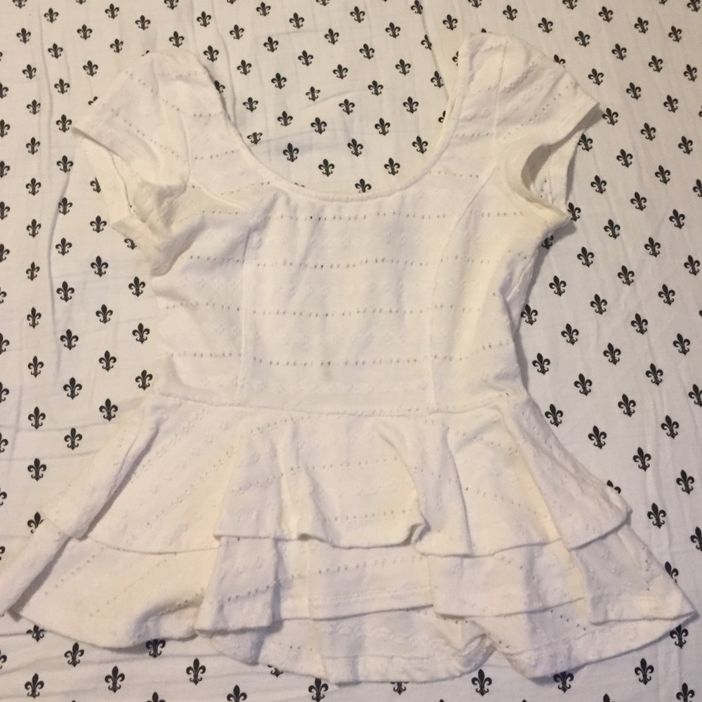 White peplum short sleeve crop top