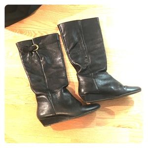 Steve Madden black boots