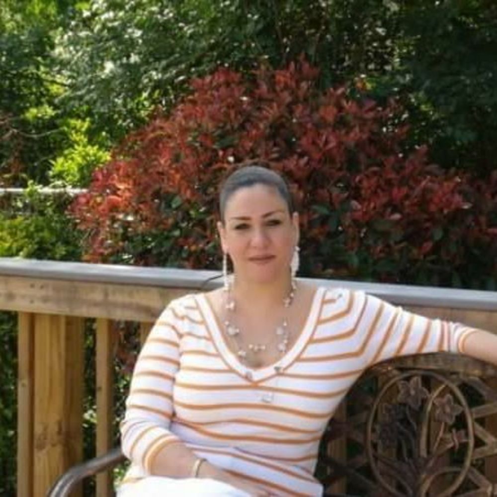 Meet your Posher, Manal