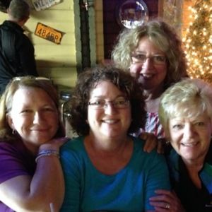 Meet your Posher, Leslie