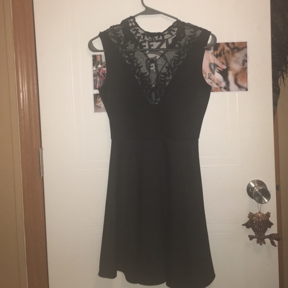 black lace formal dress - Picture 2 of 2