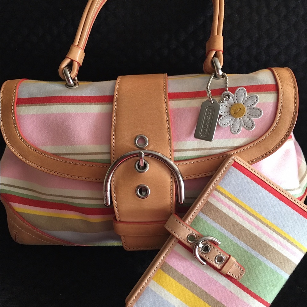 $$ drop💥100% auth COACH handbag w/matching folio