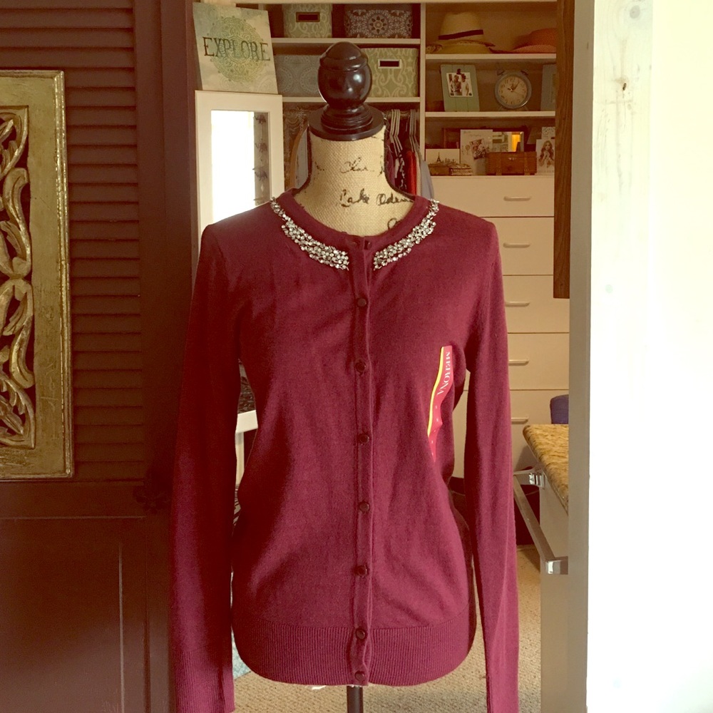 Jeweled-neck cardigan