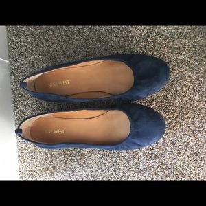 Nine West round toe Flats