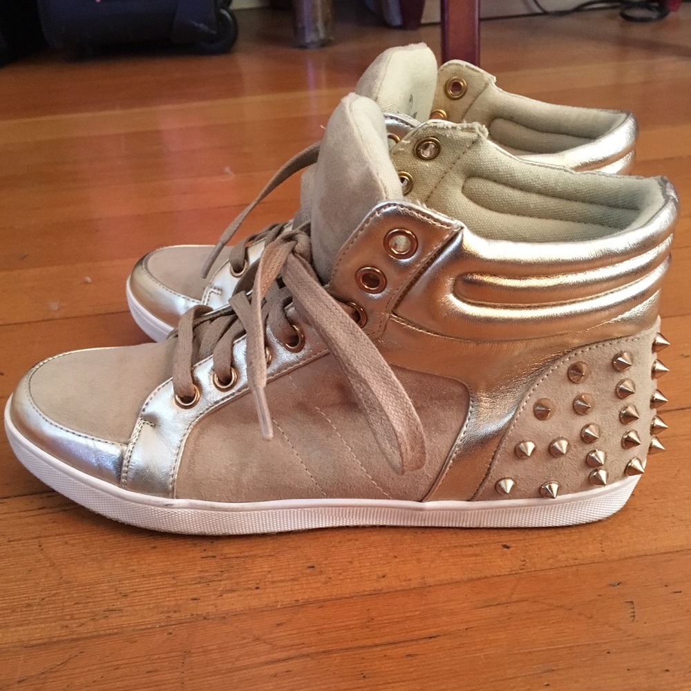 Awaken shoes - Picture 2 of 4