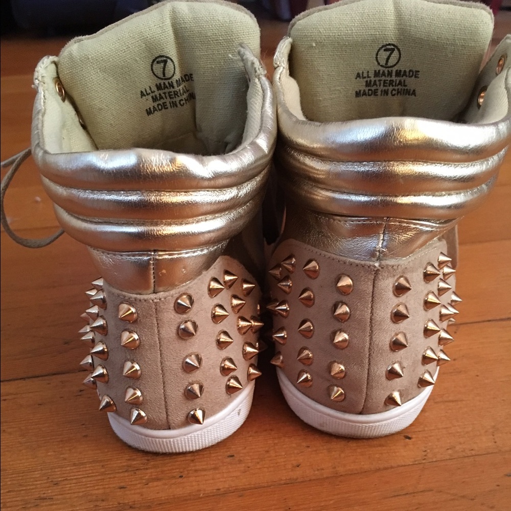 Awaken shoes - Picture 3 of 4