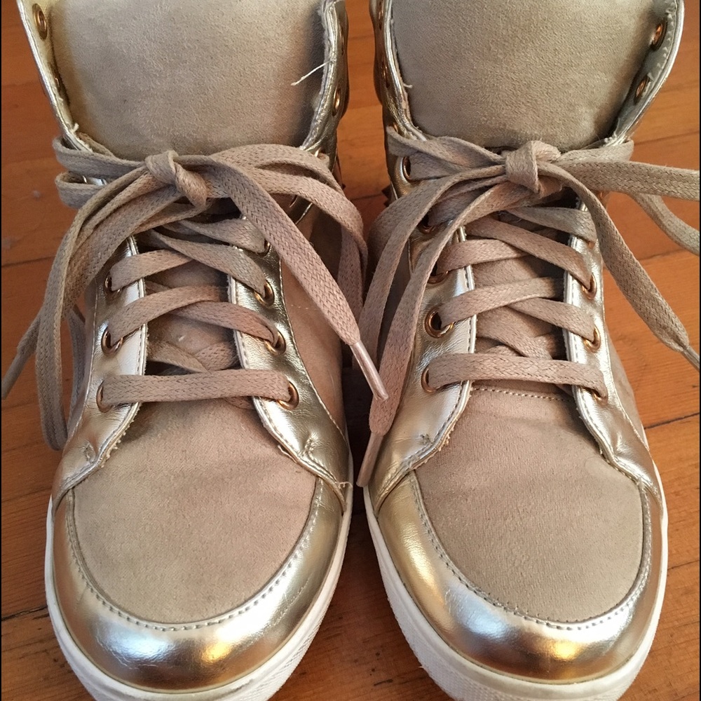 Awaken shoes - Picture 4 of 4