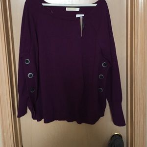 Woman's lightweight sweater