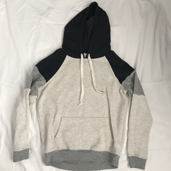 american eagle colorblock hoodie