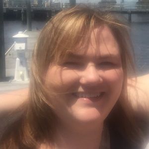 Meet your Posher, Tina