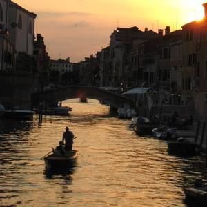 Meet your Posher, Patricia