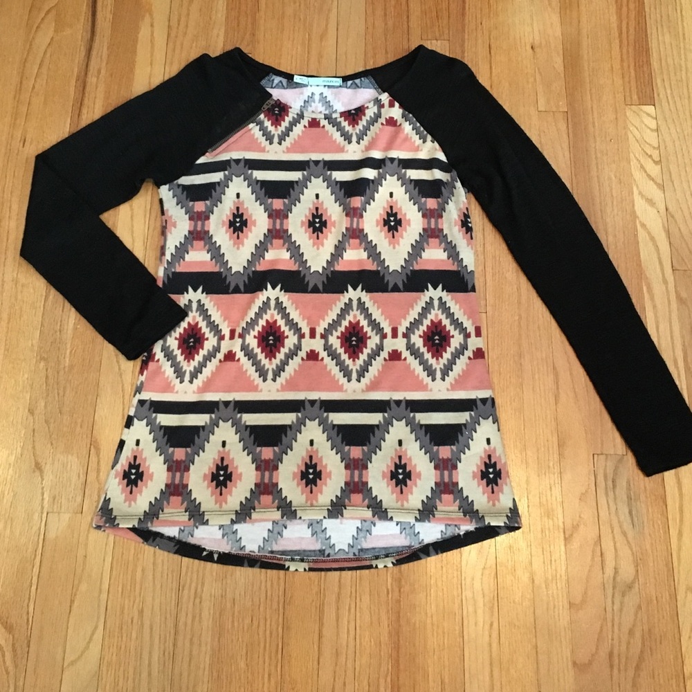 Long sleeve shirt