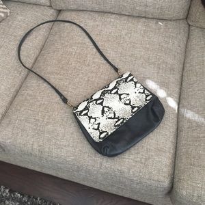 Ceri Hoover Crossbody Bag