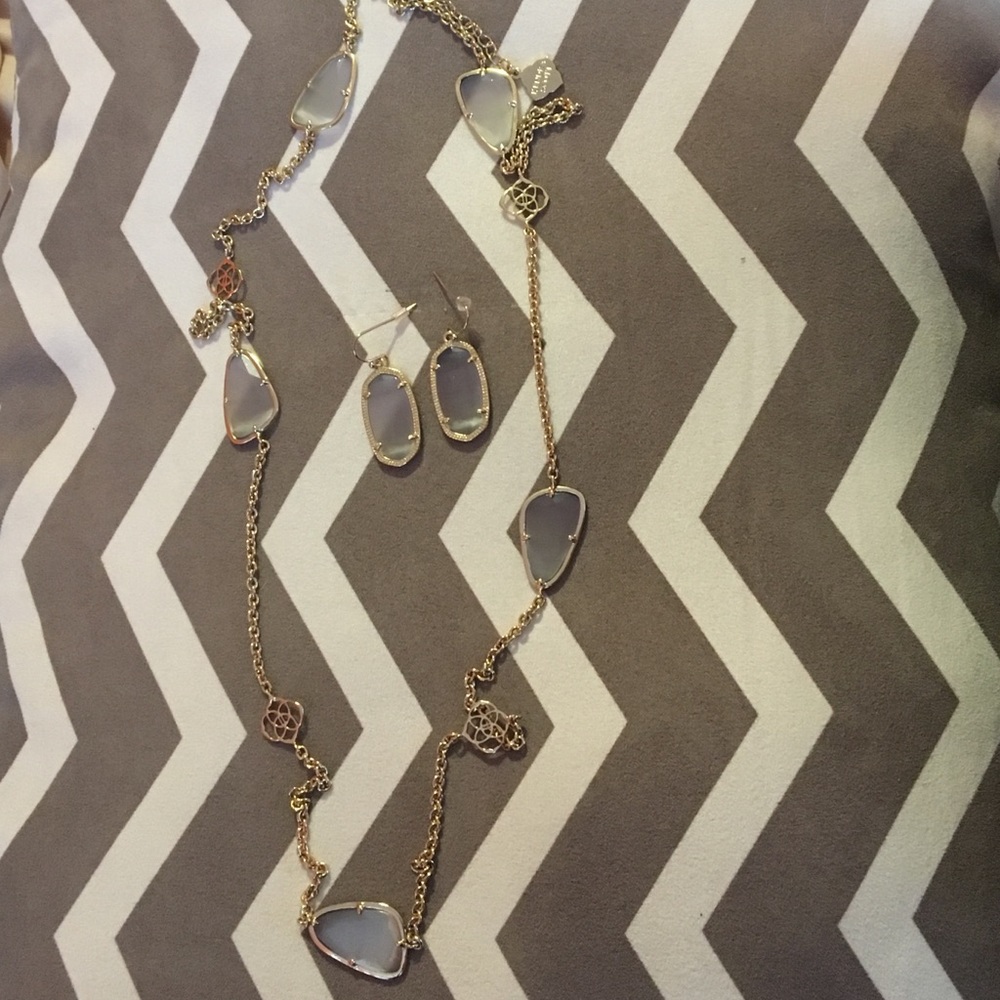 Slate gray SET necklace and earrings Kendra Scott