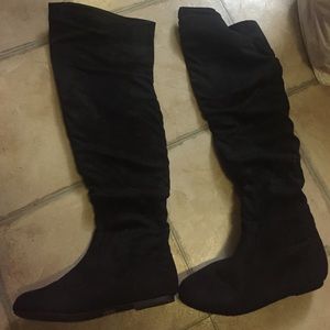 SALEEEE!!!--Black suede knee high boots