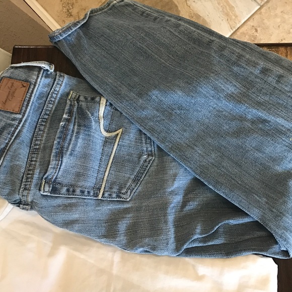 American Eagle Artist & Boy Crop Capris - Picture 4 of 4